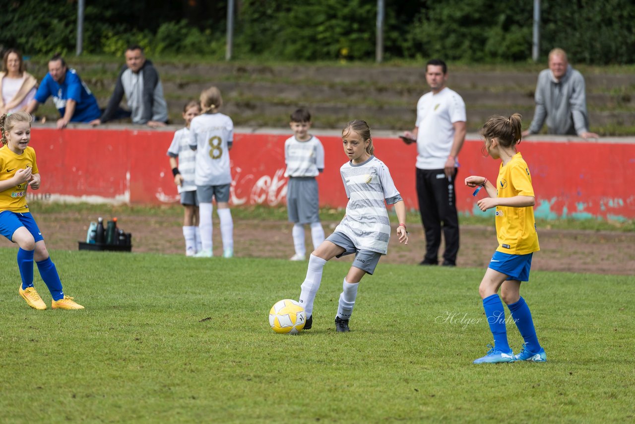 Bild 162 - Loewinnen Cup